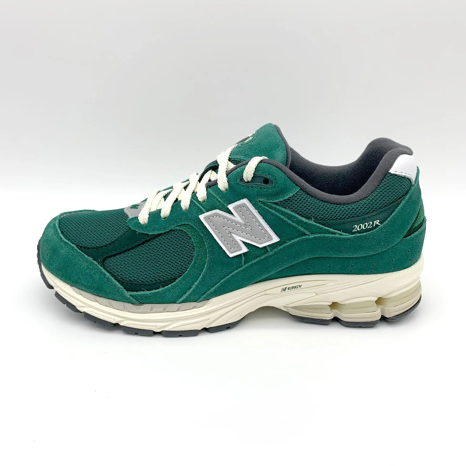 New Balance 2002R Nightwatch Green
